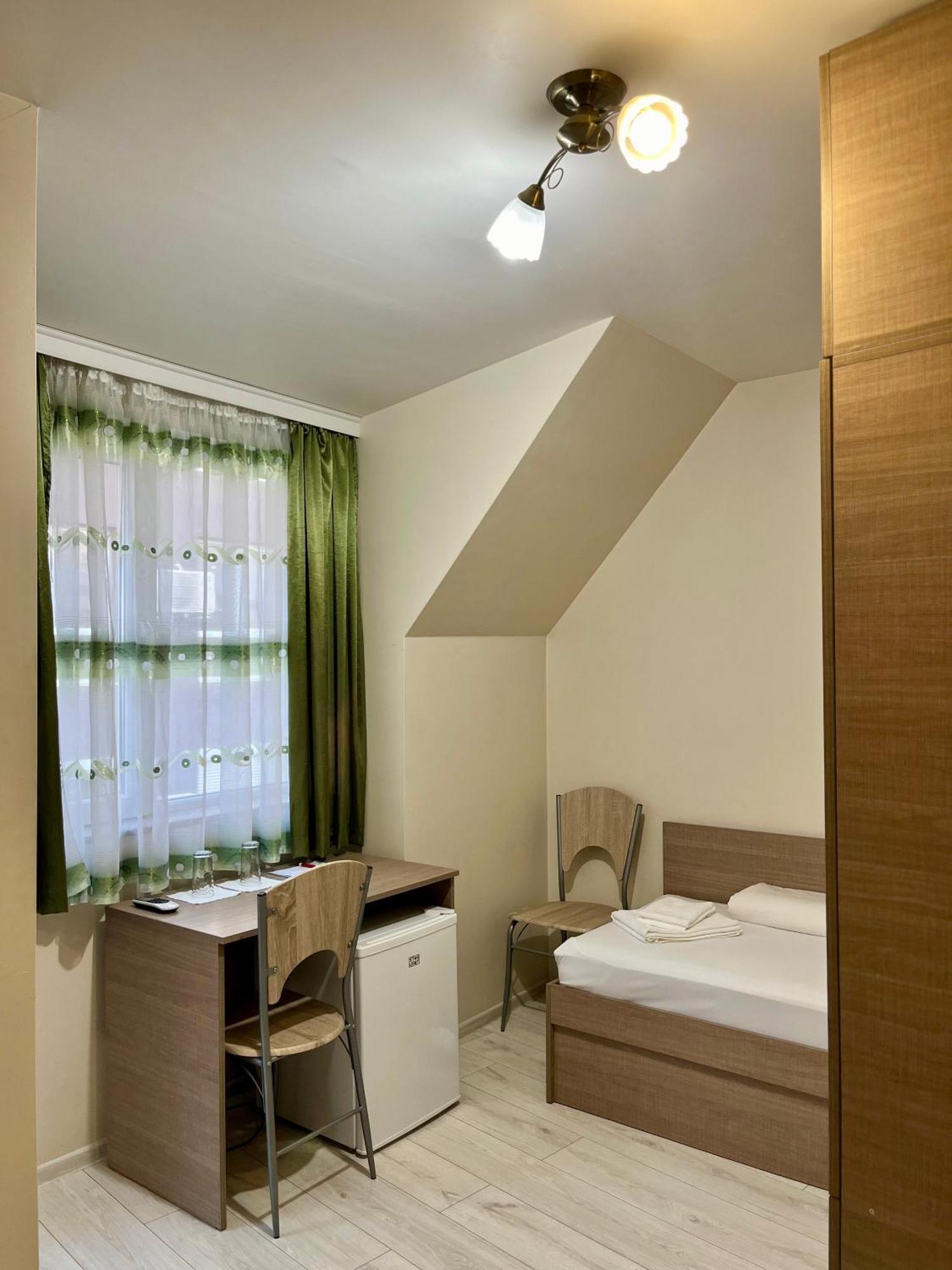 Хостел Атлас - Hostel Atlas Blagoevgrad Exterior foto