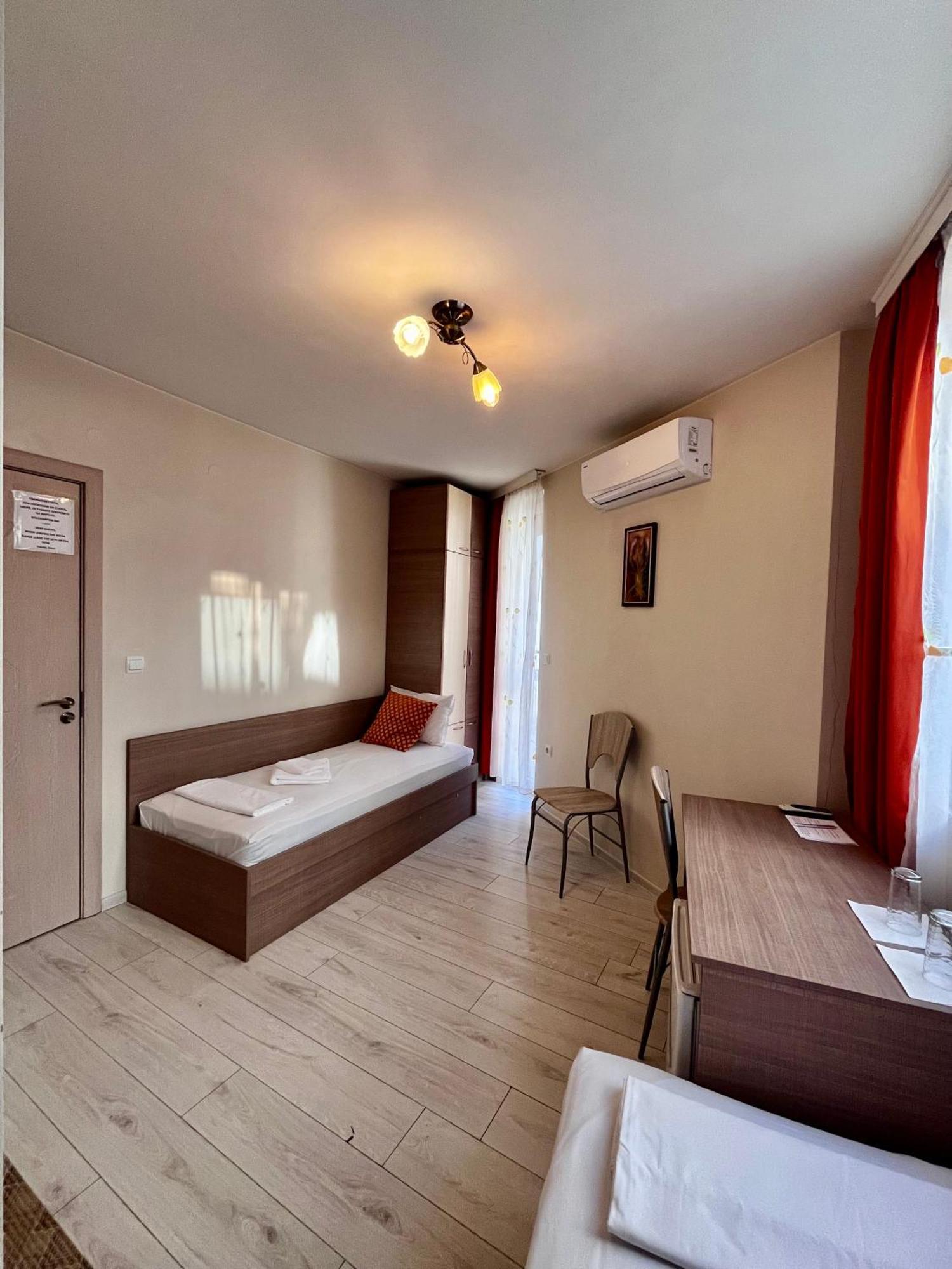 Хостел Атлас - Hostel Atlas Blagoevgrad Exterior foto
